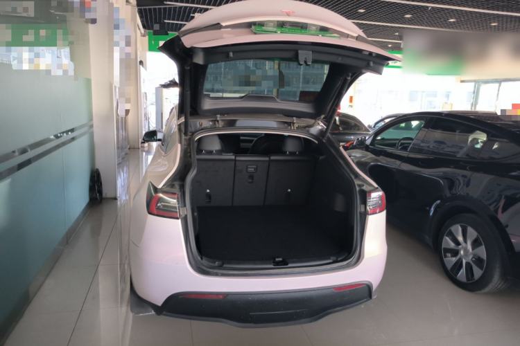 Used Tesla Model Y 2024 Rear-Wheel-Drive Version Trunk