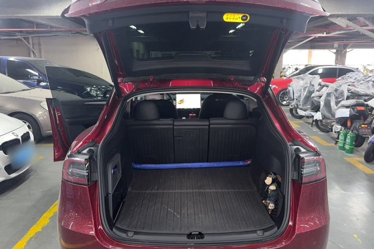 Used Tesla Model Y 2024 Rear-Wheel-Drive Version Trunk