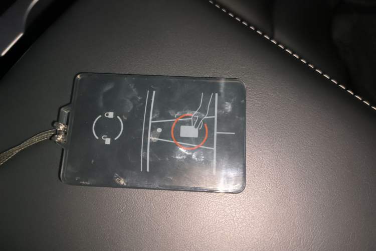 Used Tesla Model Y 2024 Rear-Wheel-Drive Version Vehicle Key