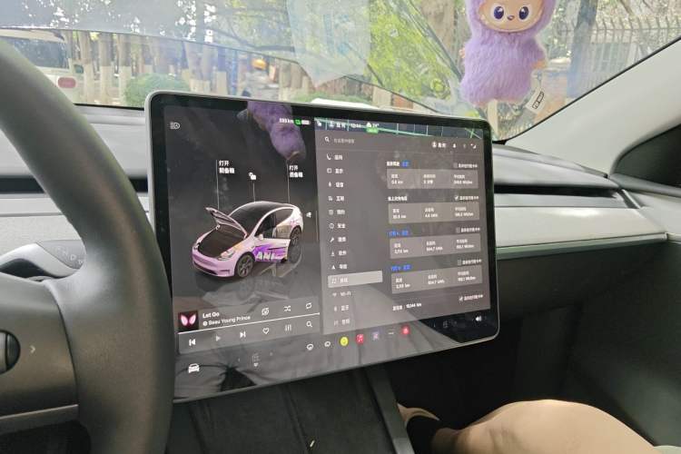 Used Tesla Model Y 2024 Rear-Wheel-Drive Version Audio And AC Panel