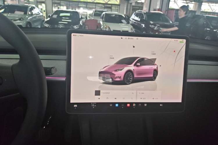 Used Tesla Model Y 2024 Rear-Wheel-Drive Version Audio And AC Panel