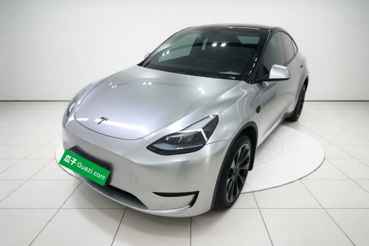 Tesla Model Y 2024 Rear-Wheel-Drive Version