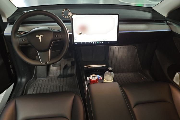 Used Tesla Model Y 2024 Rear-Wheel-Drive Version Center Console