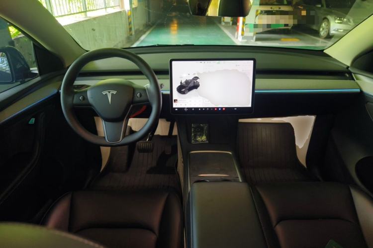 Used Tesla Model Y 2024 Rear-Wheel-Drive Version Center Console