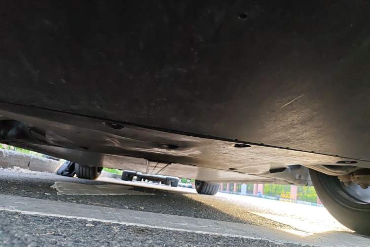 Used Tesla Model Y 2024 Rear-Wheel-Drive Version Chassis Front