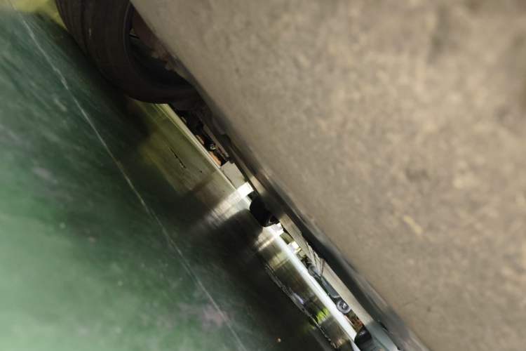 Used Tesla Model Y 2024 Rear-Wheel-Drive Version Chassis Front