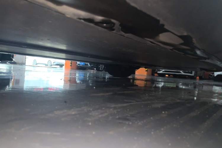 Used Tesla Model Y 2024 Rear-Wheel-Drive Version Chassis Rear Right