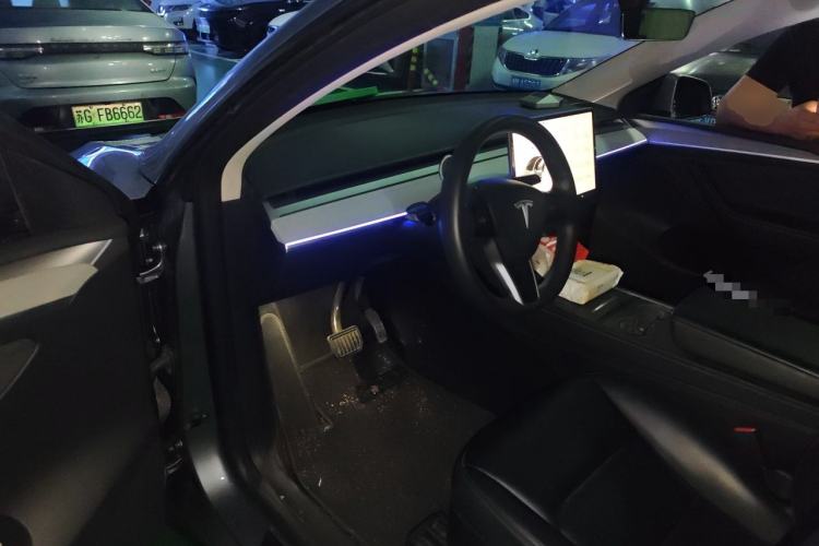 Used Tesla Model Y 2024 Rear-Wheel-Drive Version Driver Seat