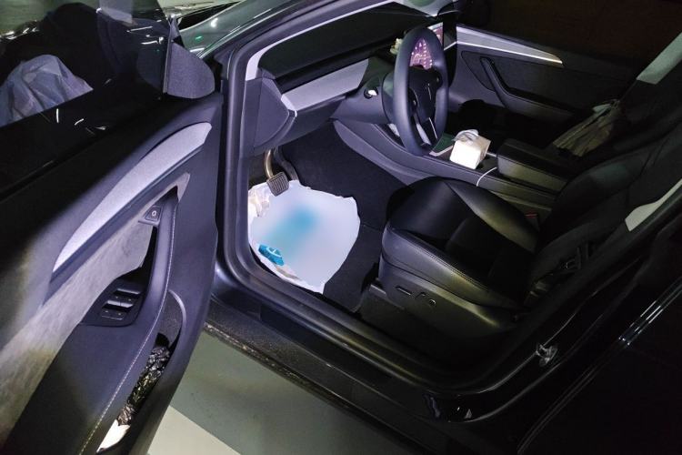 Used Tesla Model Y 2024 Rear-Wheel-Drive Version Driver Seat