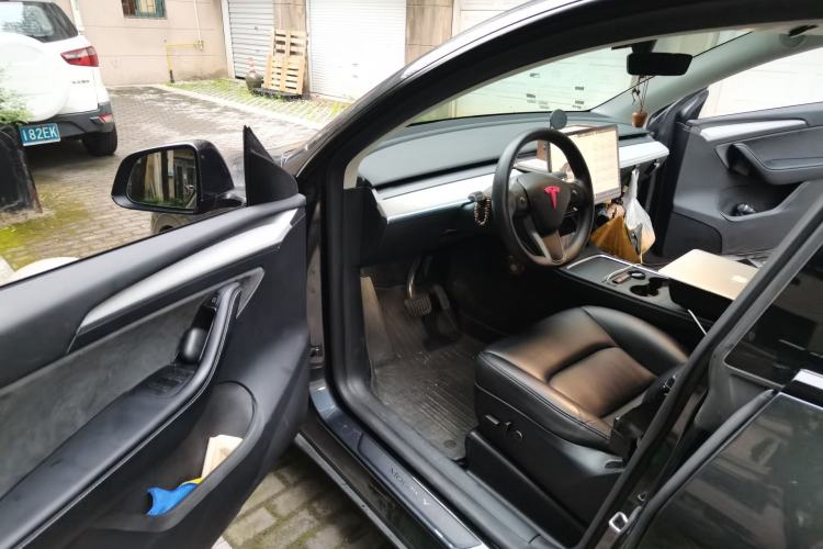 Used Tesla Model Y 2024 Rear-Wheel-Drive Version Driver Seat