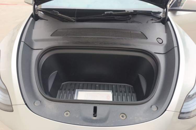 Used Tesla Model Y 2024 Long-Range All-Wheel-Drive Version Engine Bay