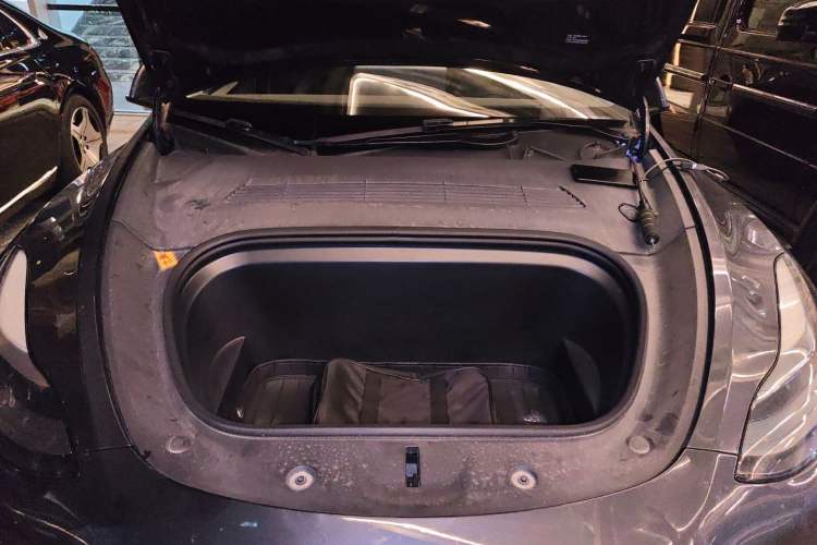 Used Tesla Model Y 2024 Long-Range All-Wheel-Drive Version Engine Bay