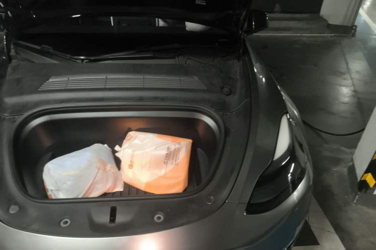 Used Tesla Model Y 2024 Long-Range All-Wheel-Drive Version Engine Bay Left