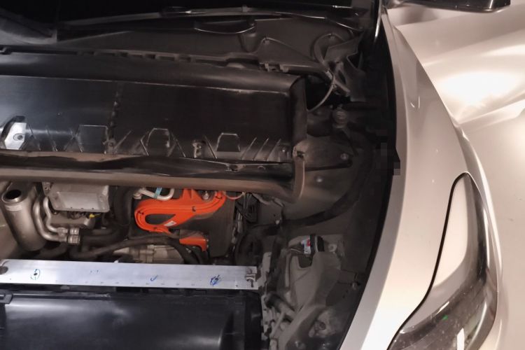 Used Tesla Model Y 2024 Long-Range All-Wheel-Drive Version Engine Bay Left