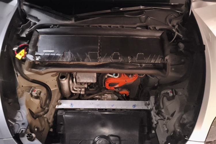 Used Tesla Model Y 2024 Long-Range All-Wheel-Drive Version Engine Bay