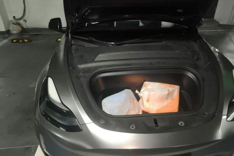 Used Tesla Model Y 2024 Long-Range All-Wheel-Drive Version Engine Bay Right