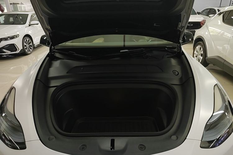 Used Tesla Model Y 2024 Rear-Wheel-Drive Version Engine Bay