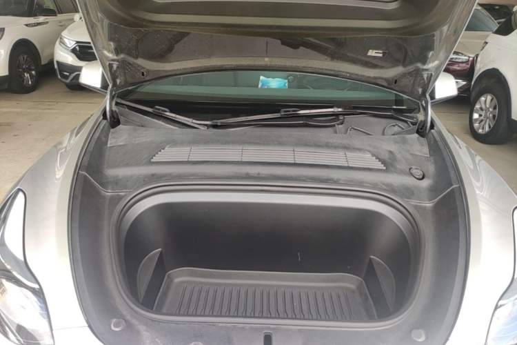 Used Tesla Model Y 2024 Long-Range All-Wheel-Drive Version Engine Bay