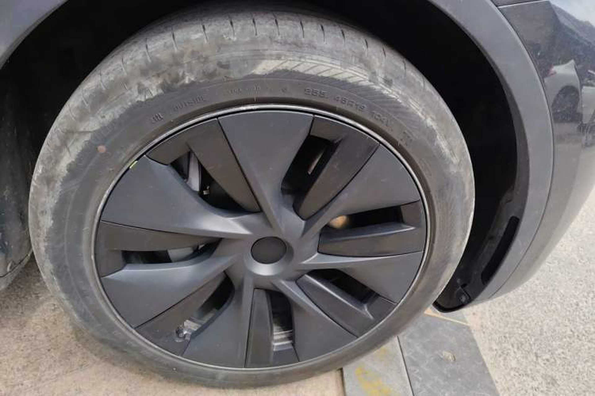 Used Tesla Model Y 2024 Rear-Wheel-Drive Version Exterior 7