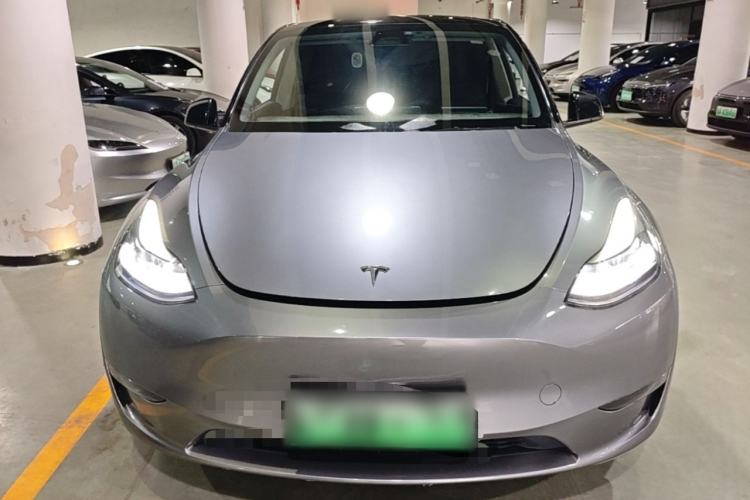 Used Tesla Model Y 2024 Long-Range All-Wheel-Drive Version Front