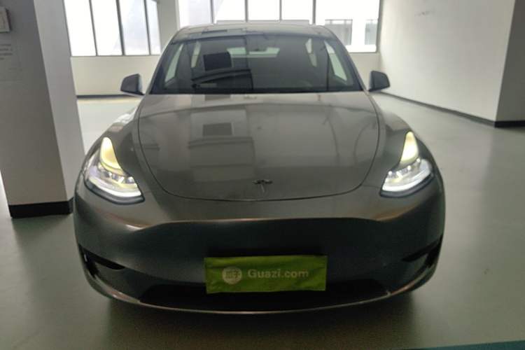 Used Tesla Model Y 2024 Rear-Wheel-Drive Version Front