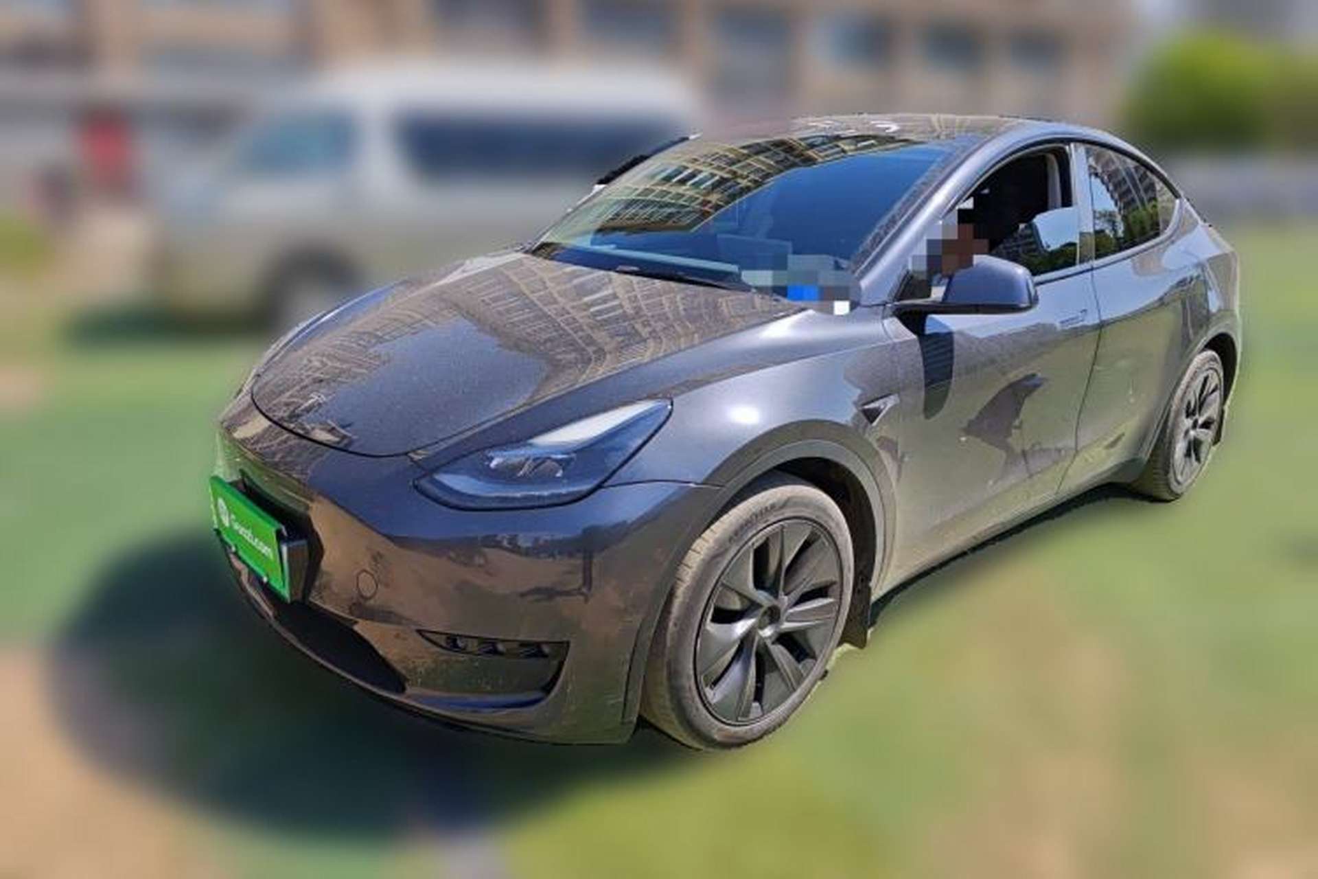 Used Tesla Model Y 2024 Rear-Wheel-Drive Version Front Left 45 Deg