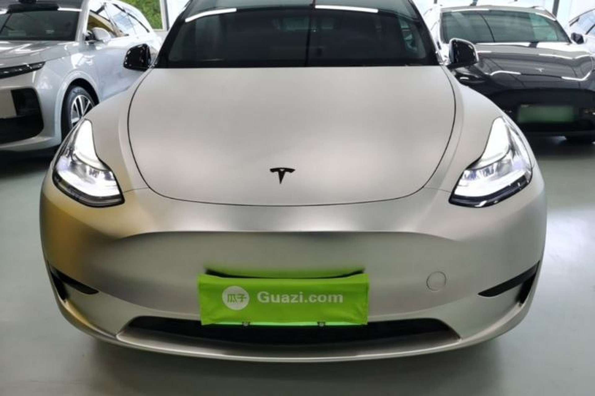 Used Tesla Model Y 2024 Rear-Wheel-Drive Version Front