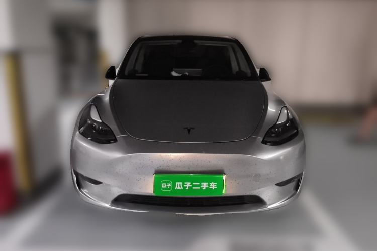 Used Tesla Model Y 2024 Long-Range All-Wheel-Drive Version Front