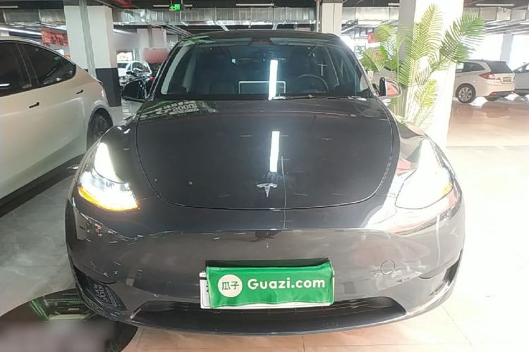 Used Tesla Model Y 2024 Rear-Wheel-Drive Version Front
