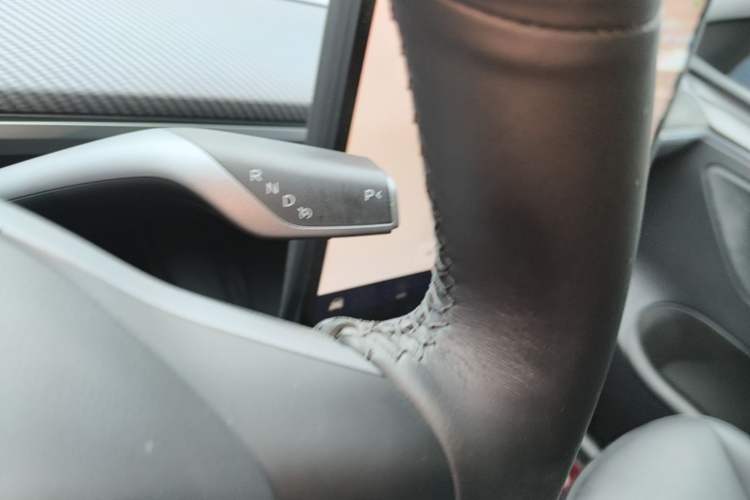 Used Tesla Model Y 2024 Rear-Wheel-Drive Version Gear Lever