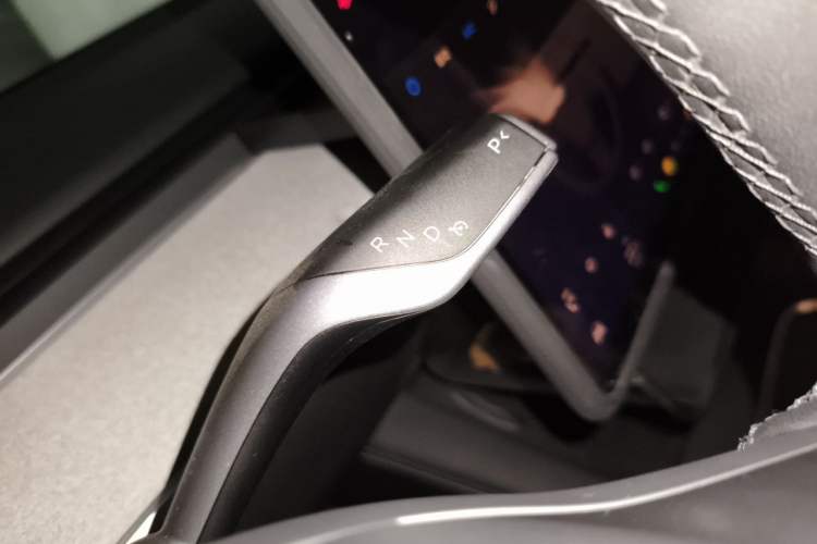 Used Tesla Model Y 2024 Rear-Wheel-Drive Version Gear Lever