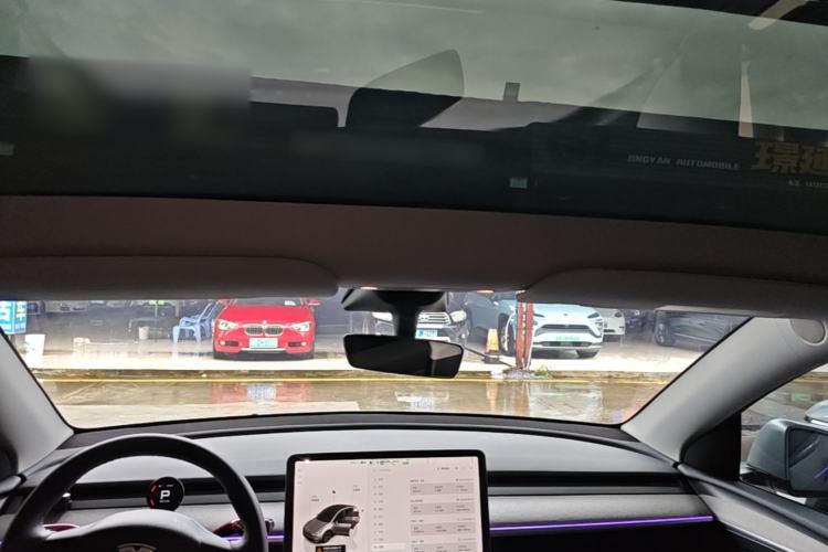 Used Tesla Model Y 2024 Rear-Wheel-Drive Version Headliner