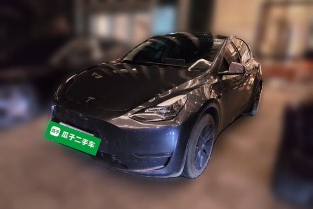 Used Tesla Model Y 2024 Long-Range All-Wheel-Drive Version