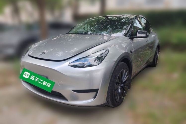 Tesla Model Y 2024 Rear-Wheel-Drive Version