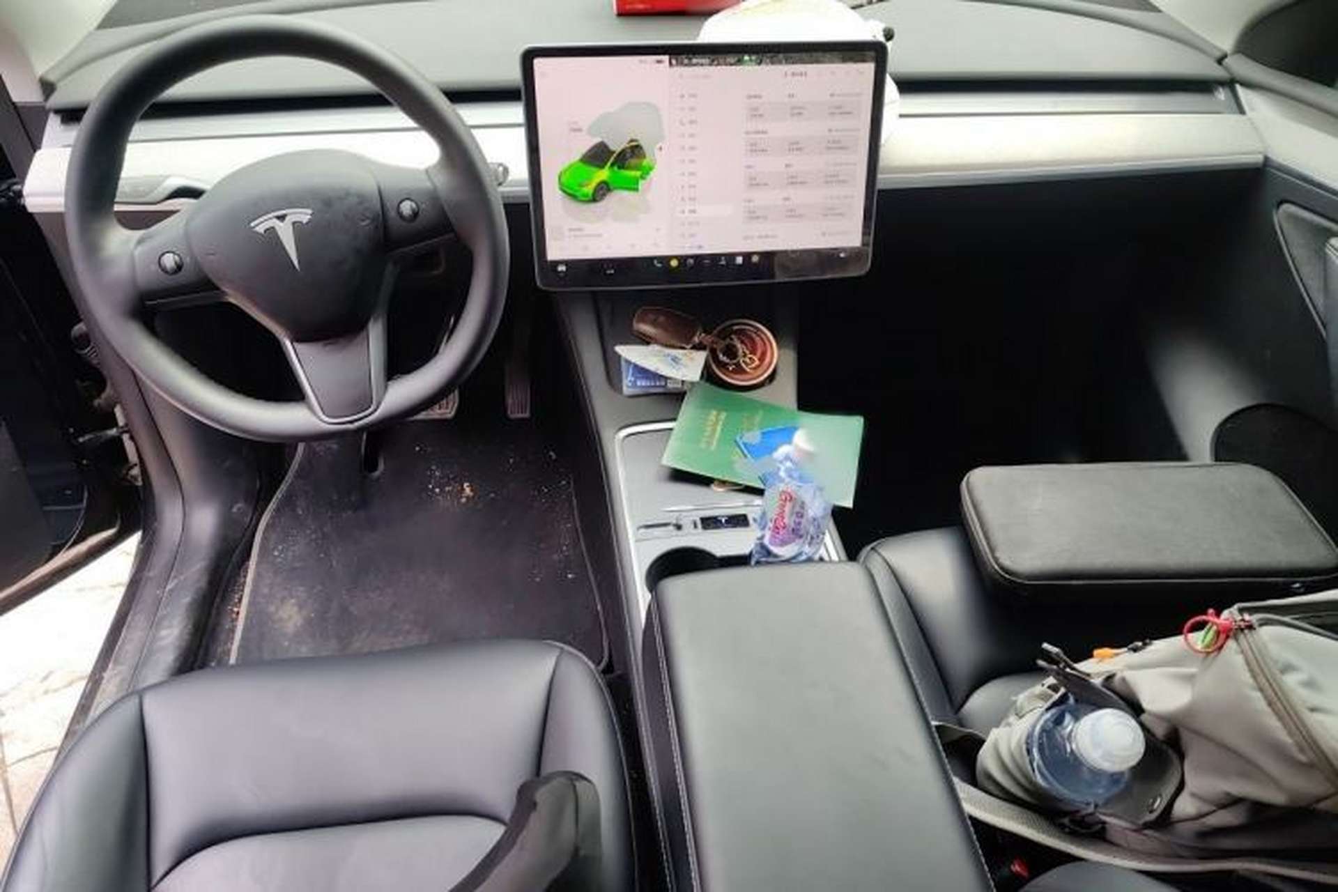 Used Tesla Model Y 2024 Rear-Wheel-Drive Version Interior 2