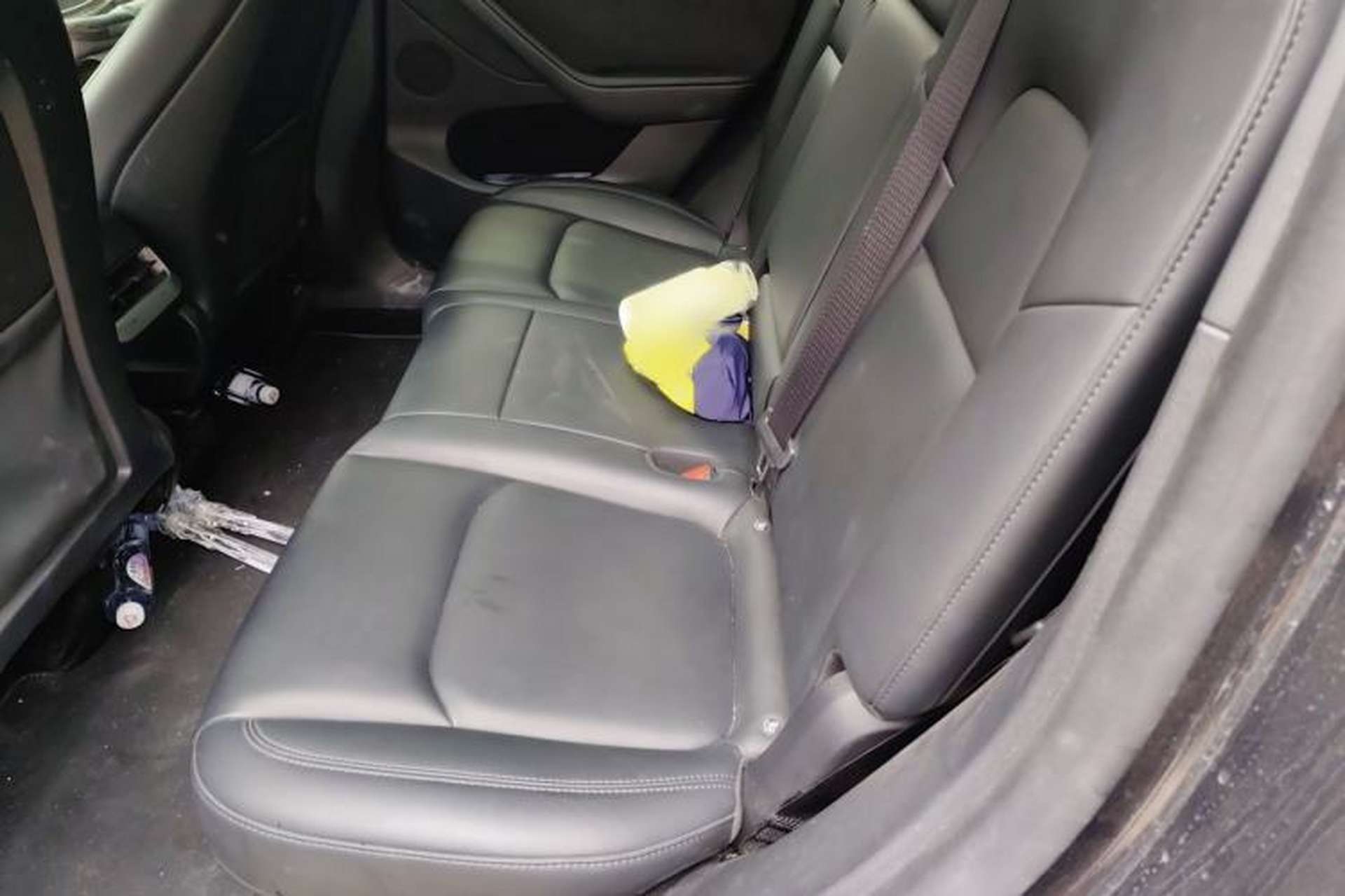 Used Tesla Model Y 2024 Rear-Wheel-Drive Version Interior 4
