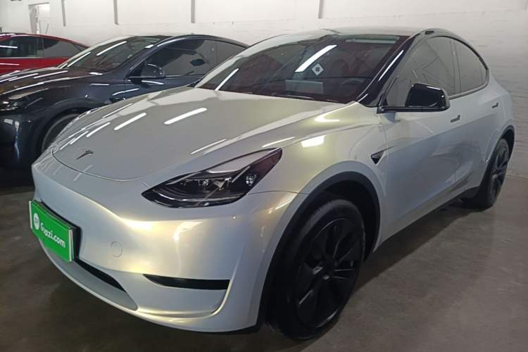 Used Tesla Model Y 2024 Rear-Wheel-Drive Version Guazi used car, China used car export, Used car for sale, Used  cars, Cheapest cars for sale