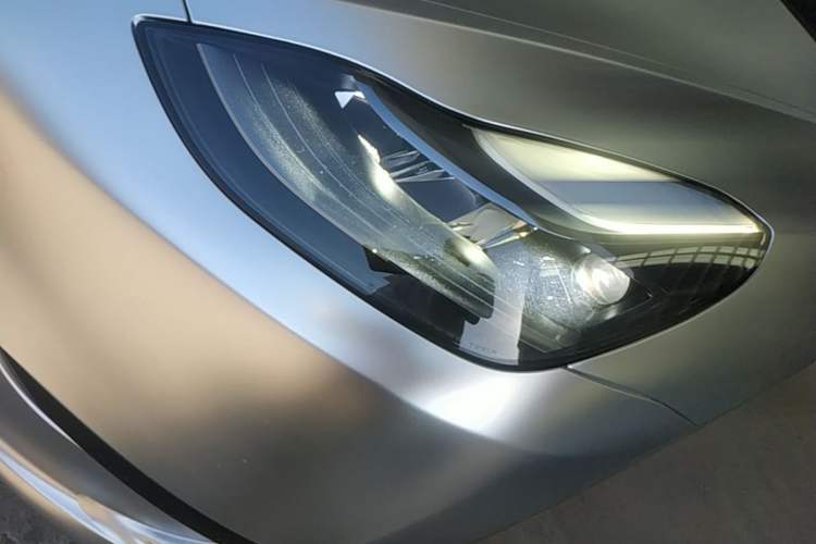 Used Tesla Model Y 2024 Rear-Wheel-Drive Version Left Front Headlight