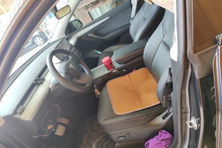 Used Tesla Model Y 2024 Rear-Wheel-Drive Version Left Front Seat