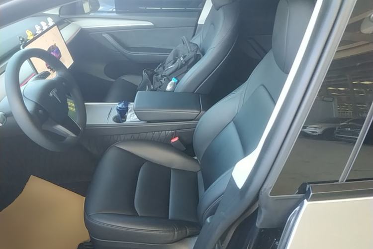 Used Tesla Model Y 2024 Rear-Wheel-Drive Version Left Front Seat
