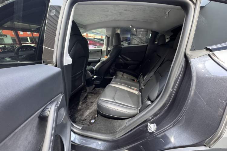 Used Tesla Model Y 2024 Rear-Wheel-Drive Version Left Rear Seat