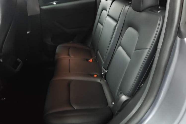 Used Tesla Model Y 2024 Rear-Wheel-Drive Version Left Rear Seat