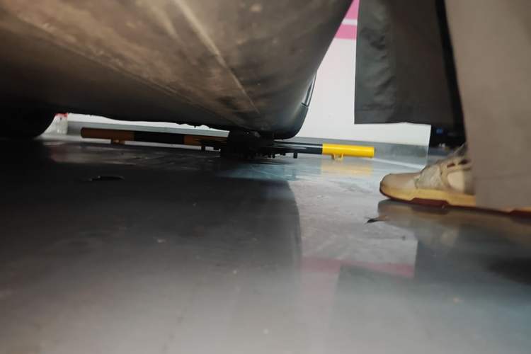 Used Tesla Model Y 2024 Rear-Wheel-Drive Version Left Side Sill