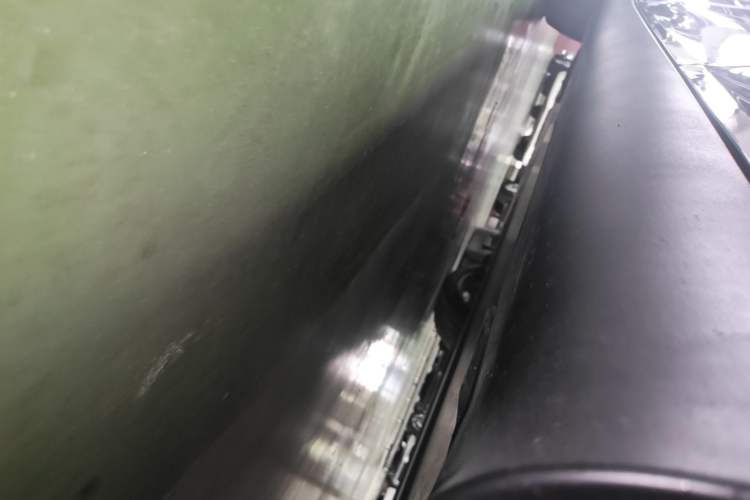 Used Tesla Model Y 2024 Rear-Wheel-Drive Version Left Side Sill