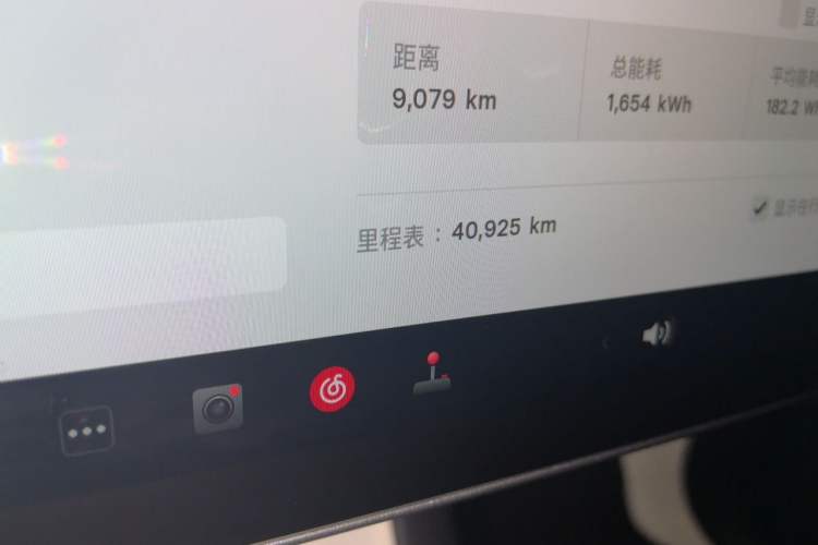 Used Tesla Model Y 2024 Rear-Wheel-Drive Version Odometer Close Up