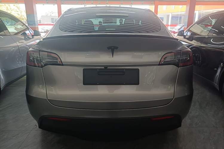 Used Tesla Model Y 2024 Rear-Wheel-Drive Version Rear