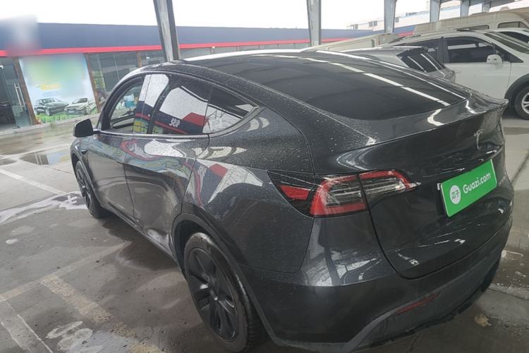 Used Tesla Model Y 2024 Rear-Wheel-Drive Version Rear Left 45 Deg