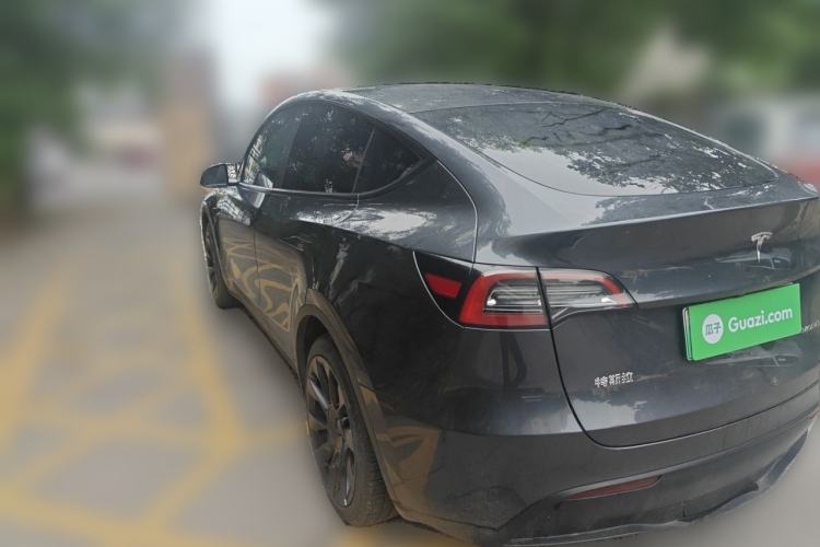 Used Tesla Model Y 2024 Rear-Wheel-Drive Version Rear Left 45 Deg