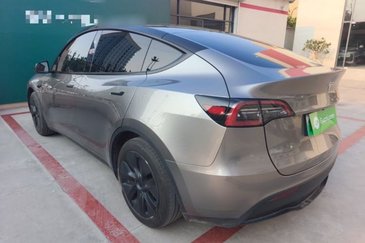 Used Tesla Model Y 2024 Rear-Wheel-Drive Version Rear Left 45 Deg