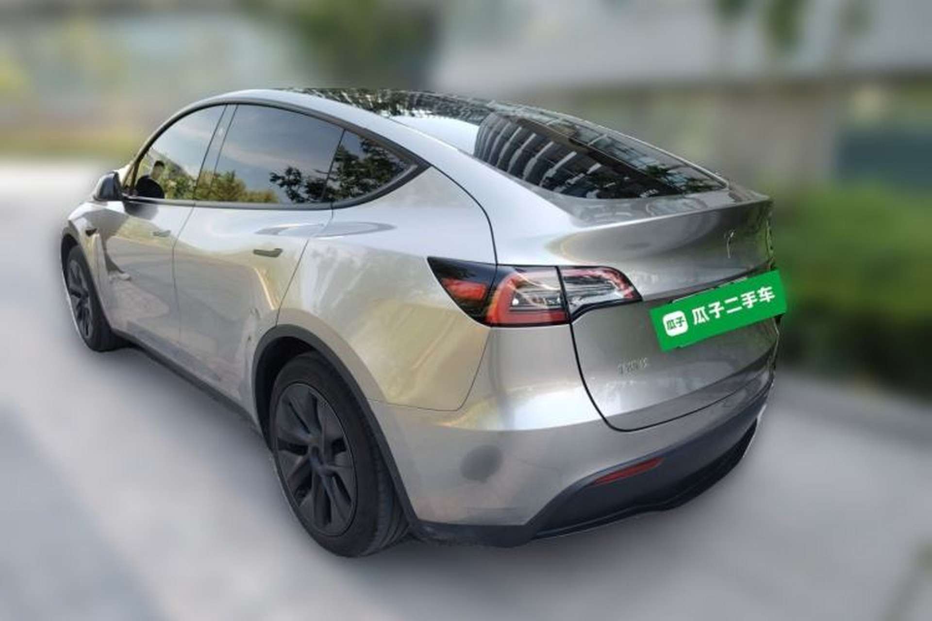 Used Tesla Model Y 2024 Rear-Wheel-Drive Version Rear Left 45 Deg
